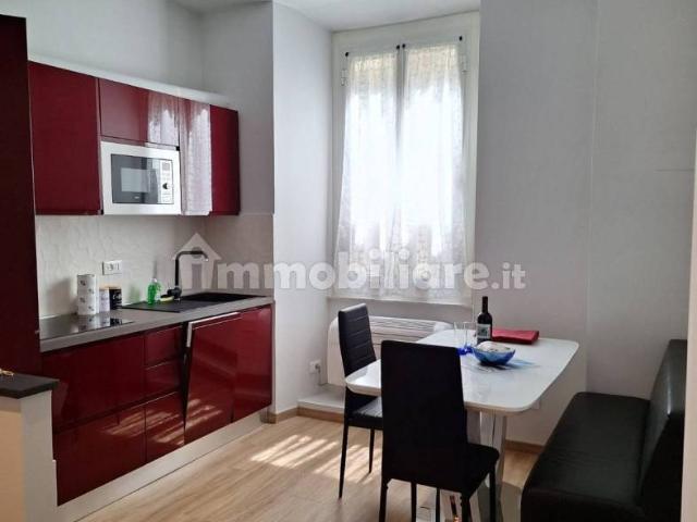 Appartamento in affitto a Centro Est, Serra Riccò