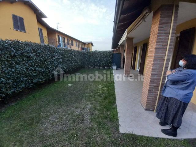 Appartamento in affitto a Mornago, Lombardia