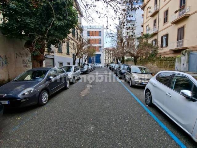 Appartamento in affitto a Portici, Campania