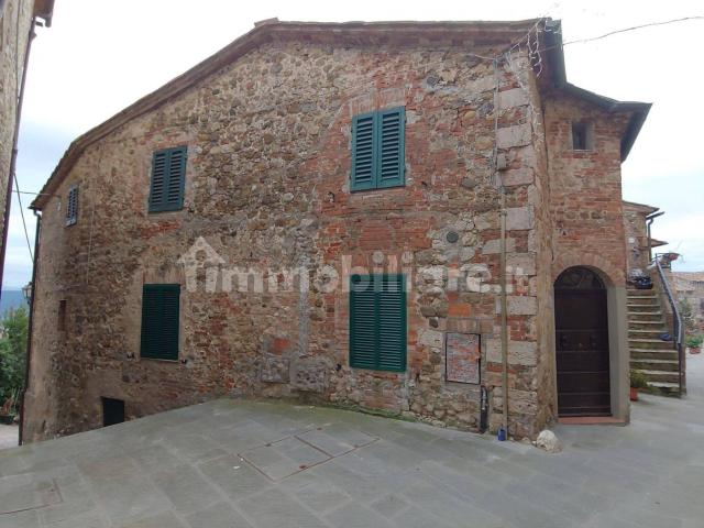 Appartamento in affitto a Civitella Paganico, Pari