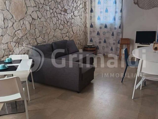 Appartamento in affitto a Puglia, Barletta-andria-trani