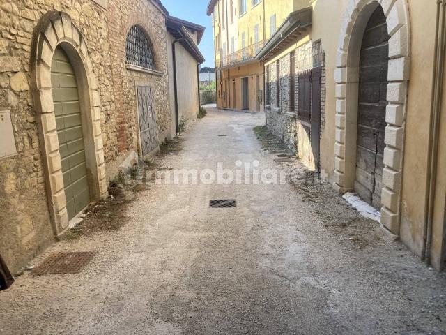 Appartamento in affitto a Zona Centro, Brescia