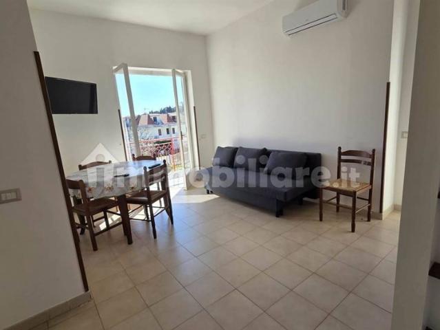 Appartamento in affitto a Mola, Formia