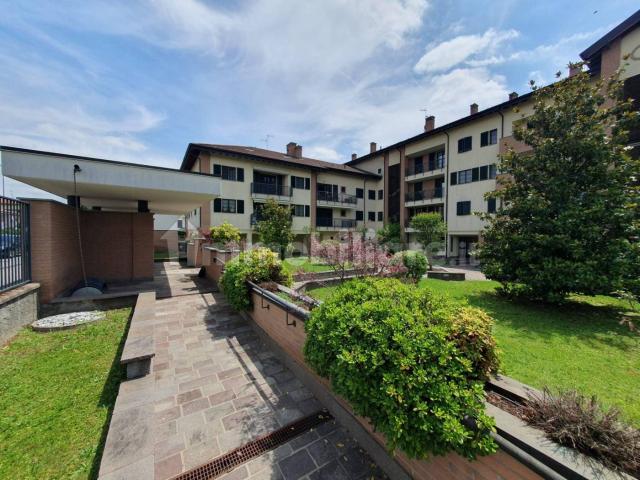 Appartamento in affitto a Pantigliate, Lombardia