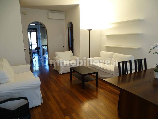 Appartamento in affitto a Puglia, Barletta-andria-trani
