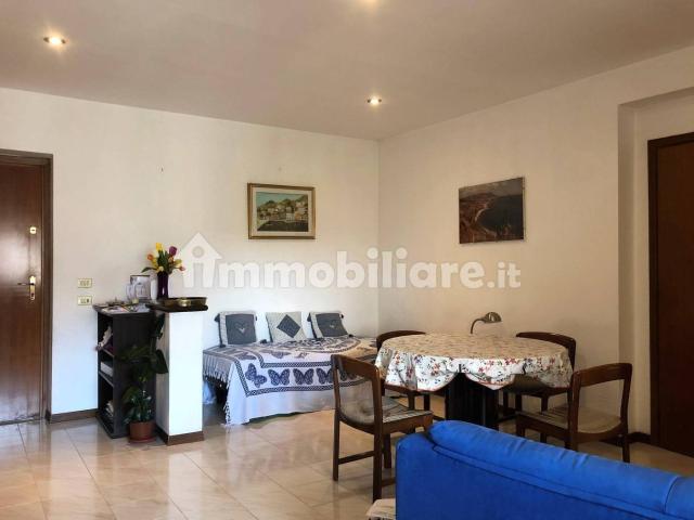 Appartamento in affitto a Lucernate, Rho