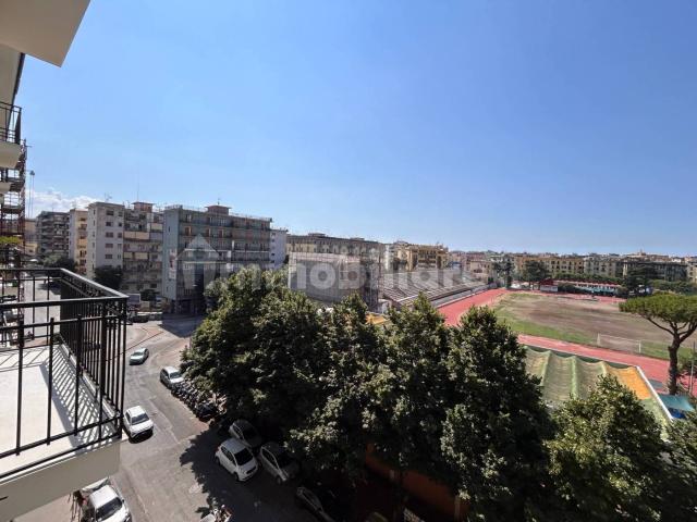 Appartamento in affitto a Municipalità 5, Campania