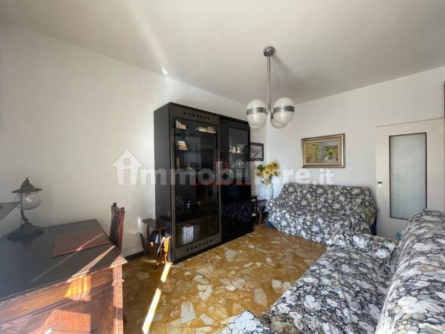 Appartamento in affitto a Varazze, Savona
