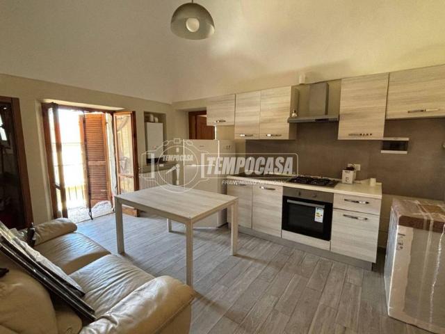 Appartamento in affitto a Oltreponte, Piemonte