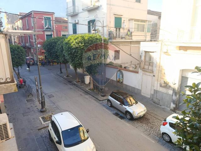 Appartamento in affitto a Municipalità 1, Campania