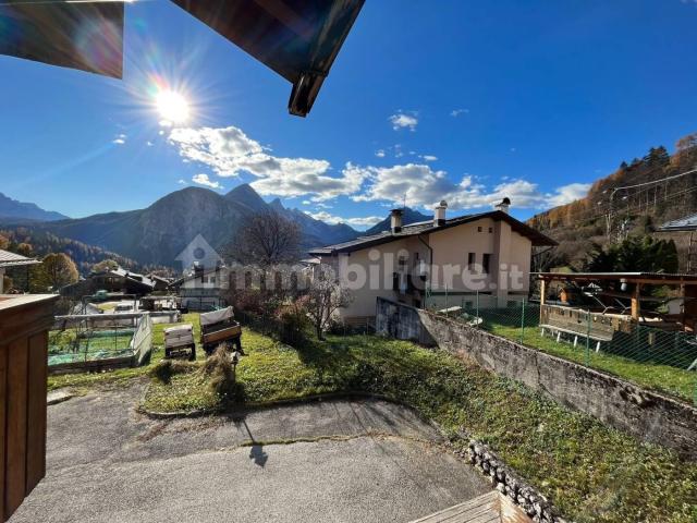 Appartamento in affitto a Nebbiù di Cadore, Pieve di Cadore