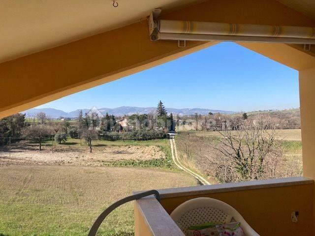 Appartamento in affitto a Marche, Macerata