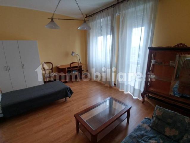 Appartamento in affitto a Chiappeto, Genova