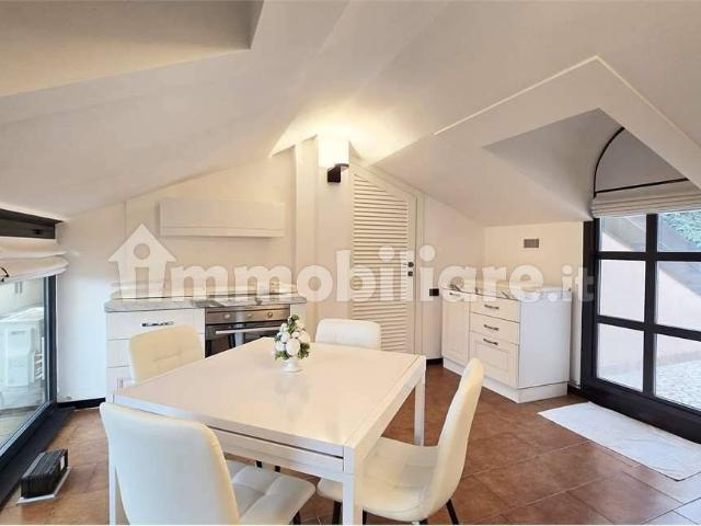 Appartamento in affitto a Dorotina, Mozzo