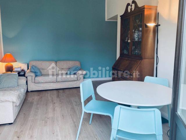 Appartamento in affitto a Municipio 9, Milano