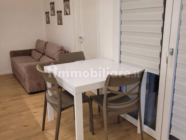 Appartamento in affitto a Rimini, Reggio Emilia