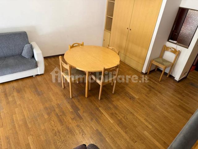 Appartamento in affitto a Corva, Marche
