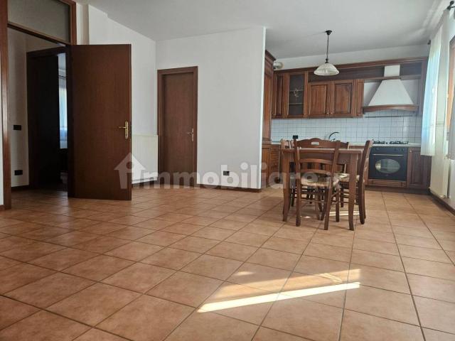 Appartamento in affitto a Crespano Del Grappa, Veneto