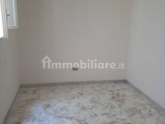 Appartamento in affitto a Puglia, Barletta-andria-trani