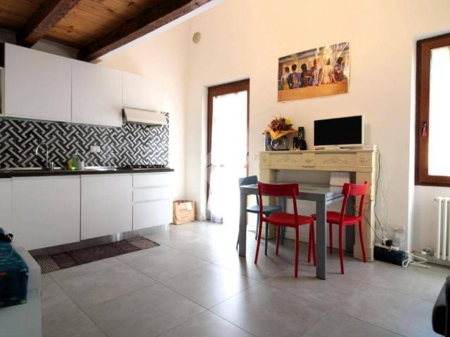 Appartamento in affitto a Centro storico, Brenzone