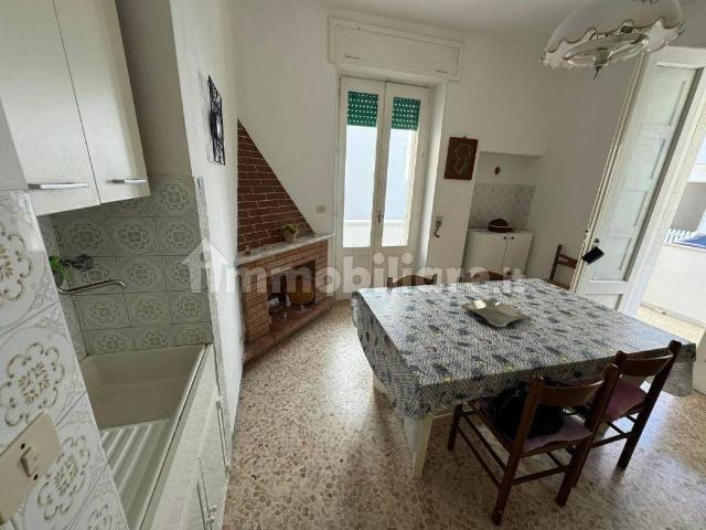 Appartamento in affitto a Puglia, Brindisi