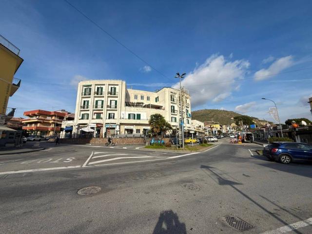 Appartamento in affitto a Arco Felice, Pozzuoli