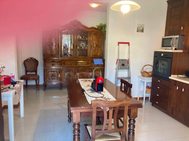 Appartamento in affitto a Carasco, Liguria