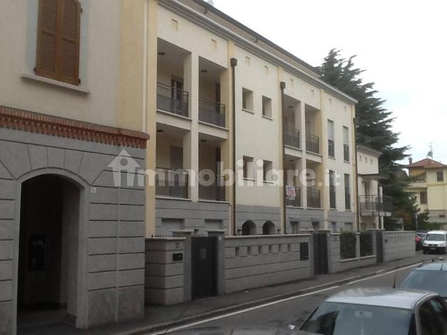 Appartamento in affitto a Treviglio, Lombardia