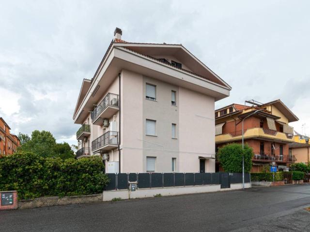 Appartamento in affitto a Monterotondo Scalo, Monterotondo
