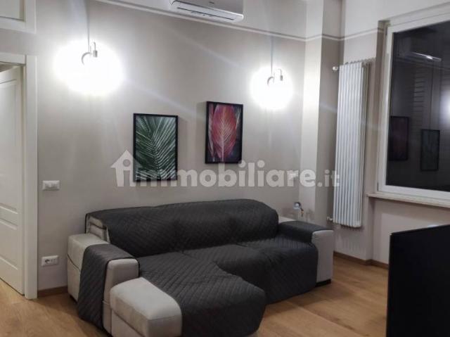 Appartamento in affitto a Municipio 7, Milano