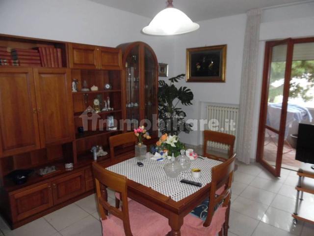 Appartamento in affitto a Albula centro, Marche