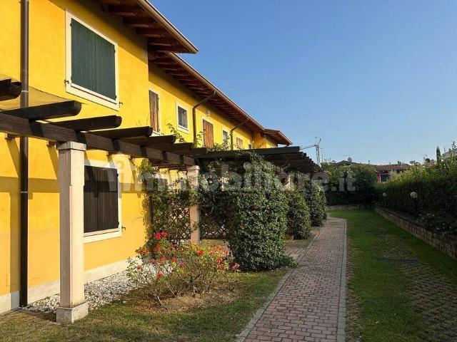 Appartamento in affitto a Manerba Del Garda, Lombardia