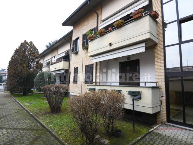 Appartamento in affitto a Solaro, Lombardia