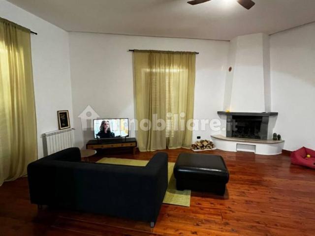 Appartamento in affitto a Villafranca Di Verona, Veneto