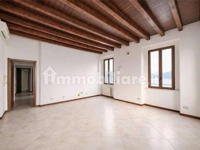 Appartamento in affitto a Piemonte, Novara