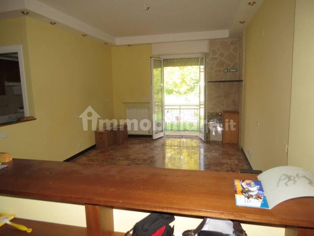 Appartamento in affitto a Casella, Liguria