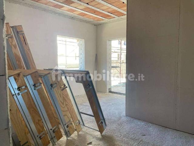 Appartamento in affitto a Mondragone, Campania