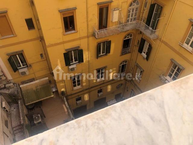 Appartamento in affitto a Municipalità 5, Campania
