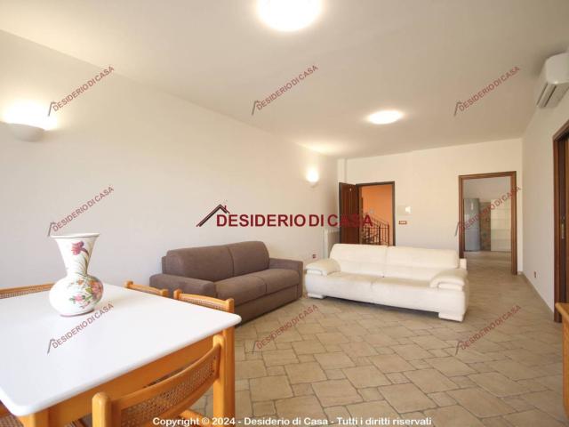 Appartamento in affitto a Rione Porto, Marche