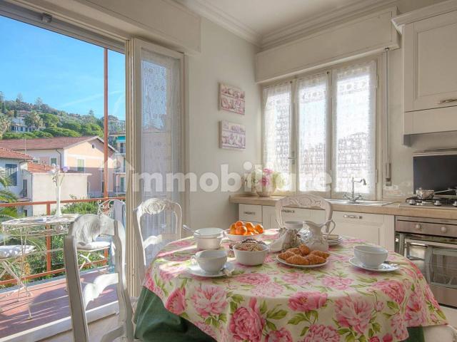 Appartamento in affitto a Bordighera, Liguria