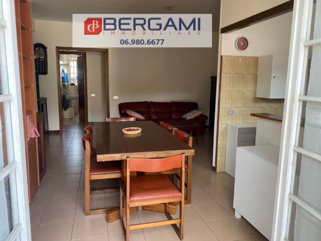 Appartamento in affitto a Borgo Medievale, Roma Capitale