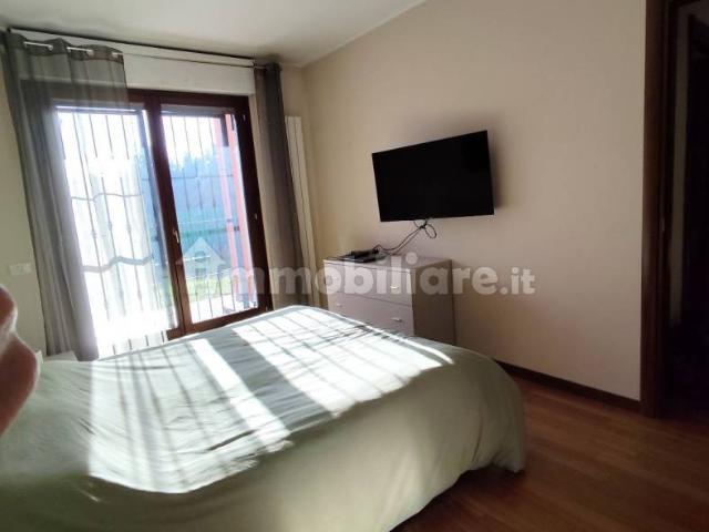Appartamento in affitto a Pregnana Milanese, Milano