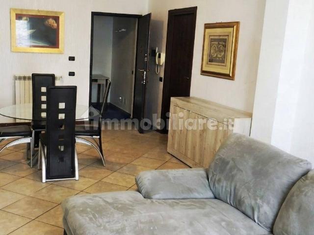 Appartamento in affitto a Breccia, Como
