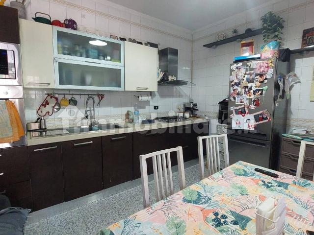Appartamento in affitto a Volla, Campania