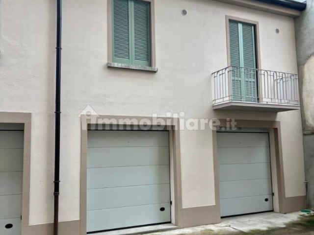 Appartamento in affitto a Biumo Superiore, Varese