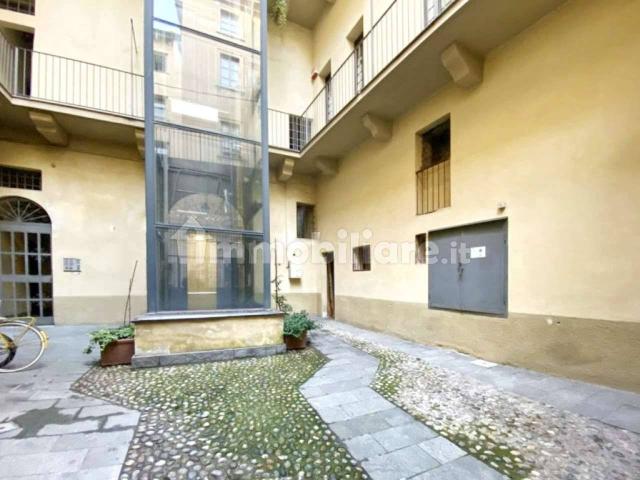 Appartamento in affitto a Agora, Latina