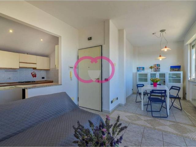 Appartamento in affitto a Castagnabuona, Varazze