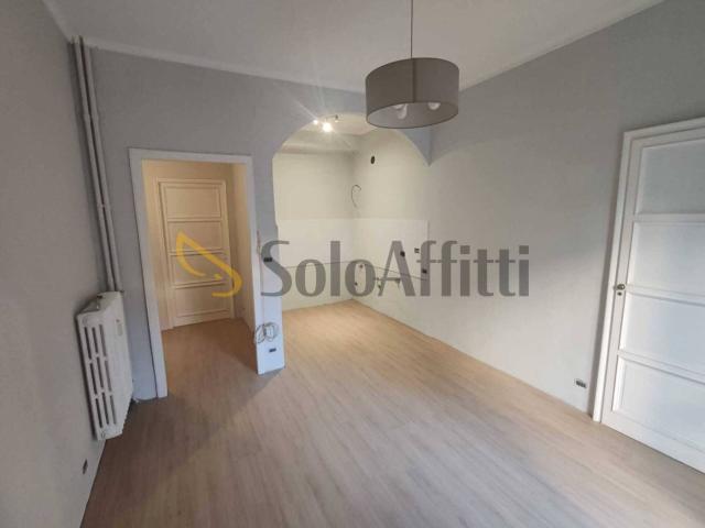 Appartamento in affitto a Porta Torino, Piemonte