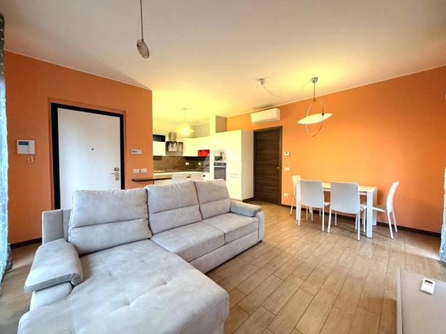 Appartamento in affitto a Villa Cortese, Lombardia