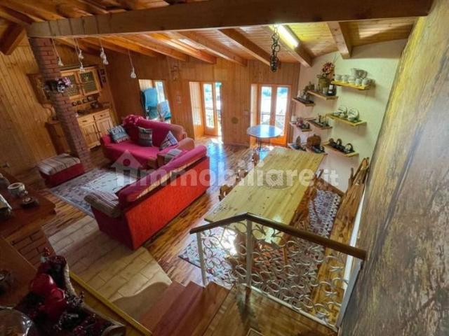 Appartamento in affitto a Comunità montana della valle Camonica, Temù